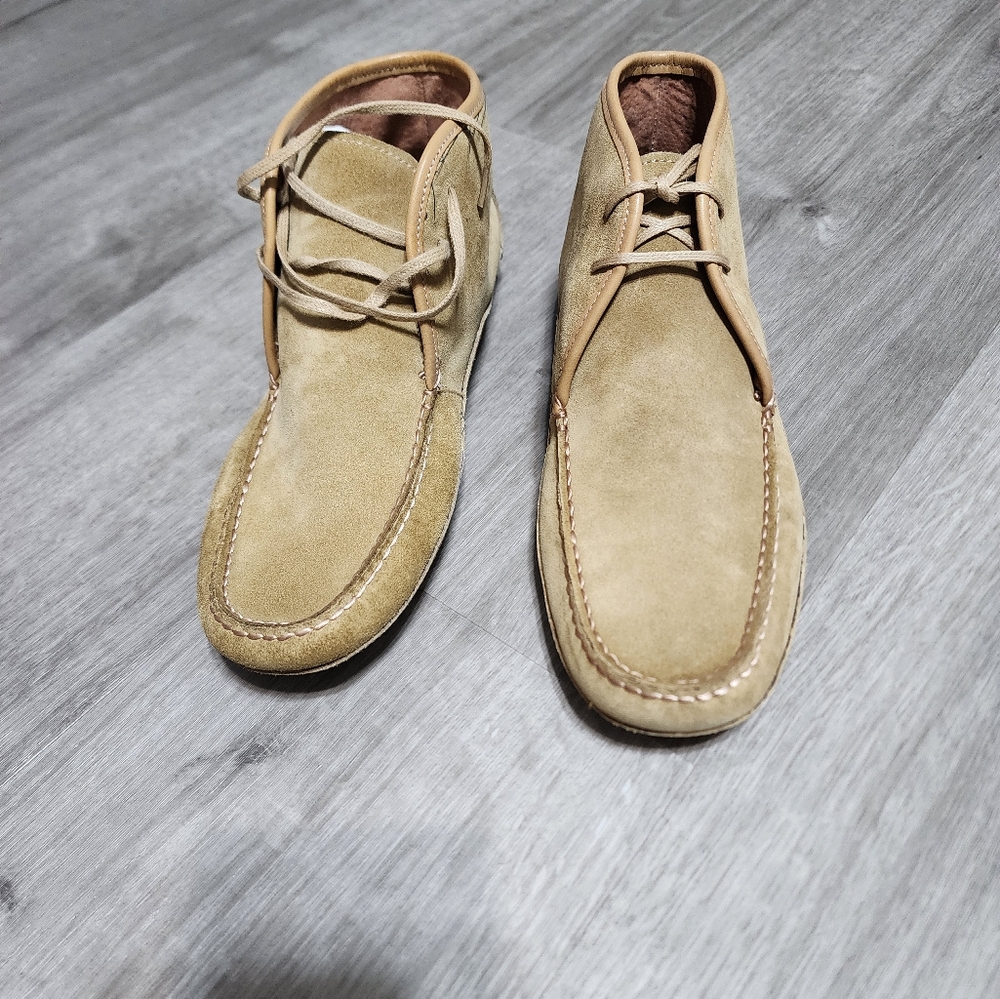 Banana Republic Men's Suede lace up boot